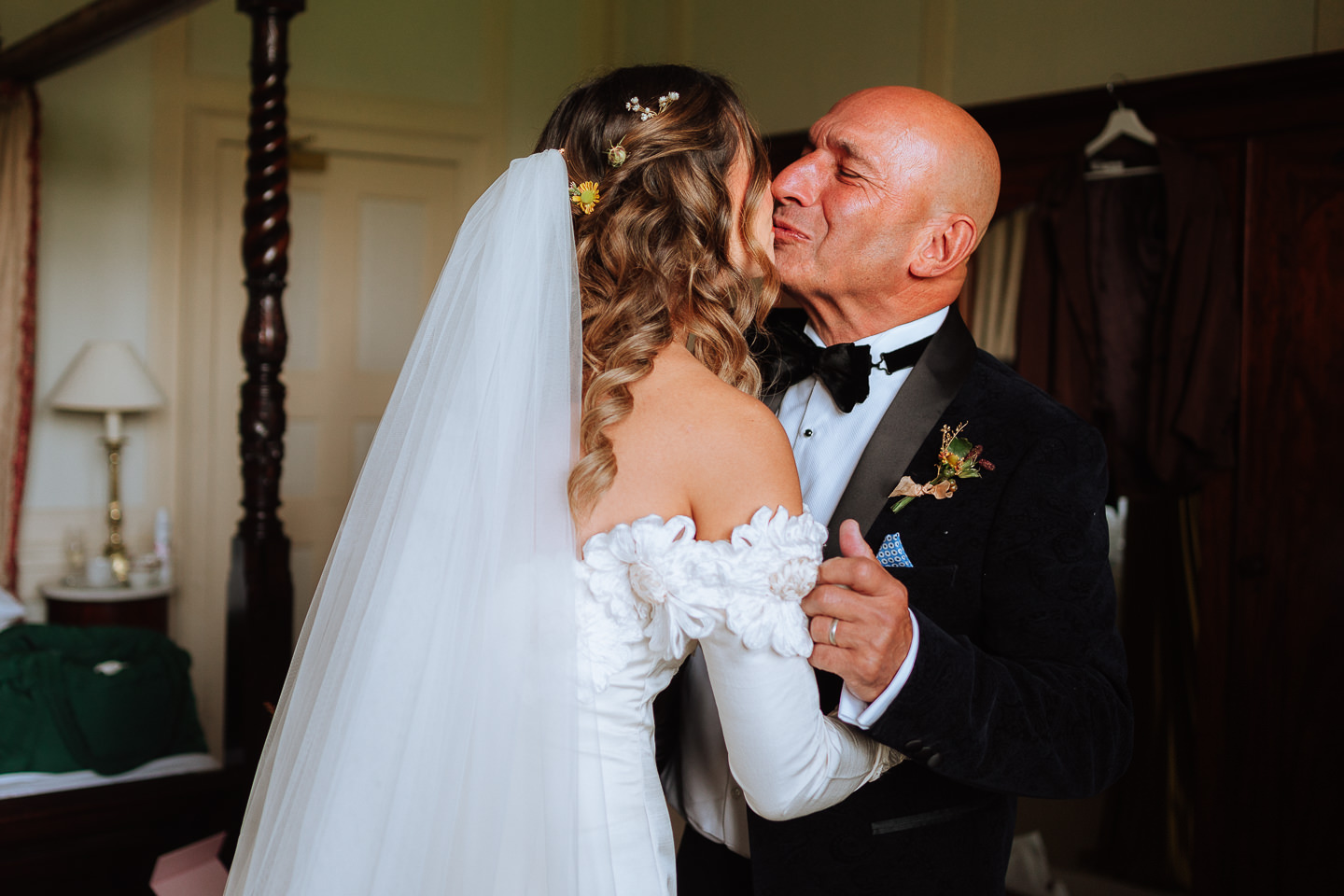 HAMPTON COURT CASTLE HEREFORDSHIRE WEDDING PHOTOGRAPHY 005 HAMPTON COURT CASTLE HEREFORDSHIRE WEDDING PHOTOGRAPHY 005
